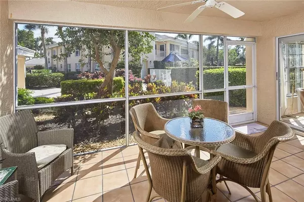 Naples, FL 34108,5635 Turtle Bay DR #I-7