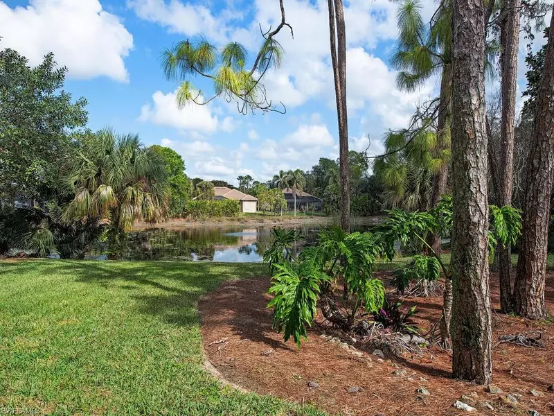 6431 Birchwood CT, Naples, FL 34109