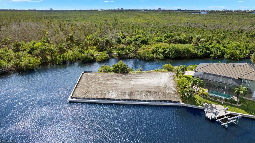 Fort Myers Beach, FL 33931,17901 Rebecca AVE