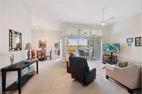 Naples, FL 34109,2541 Citrus Lake DR #A-205