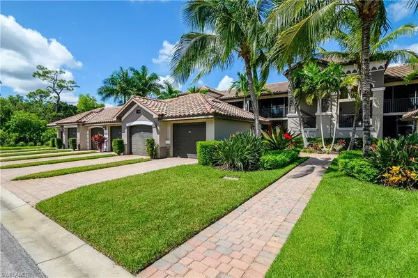Naples, FL 34113,9832 Venezia CIR #1013