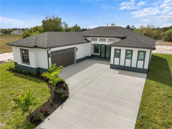Lehigh Acres, FL 33972,1711 Jefferson AVE