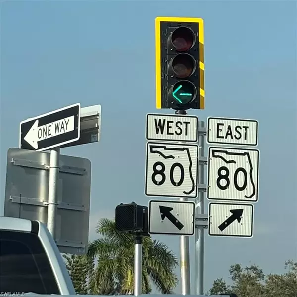 310 Georgia AVE, Fort Myers, FL 33905