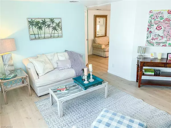 Fort Myers, FL 33908,149 Adrienne DR