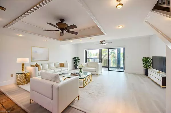 Naples, FL 34102,1400 Blue Point AVE #207