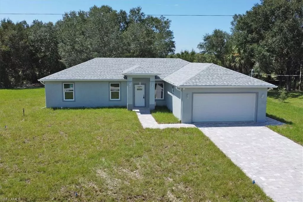 Lehigh Acres, FL 33972,1517 McKinley AVE