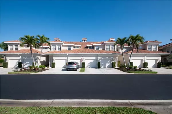 Naples, FL 34109,3062 Driftwood WAY #4308