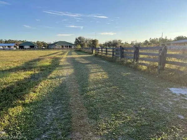 North Fort Myers, FL 33917,0 Deal RD