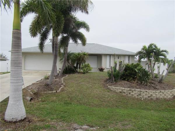 213 SW 22nd ST, Cape Coral, FL 33991