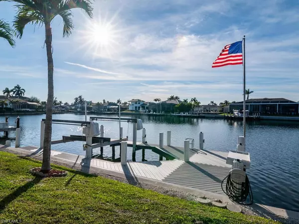 Marco Island, FL 34145,138 N Barfield DR