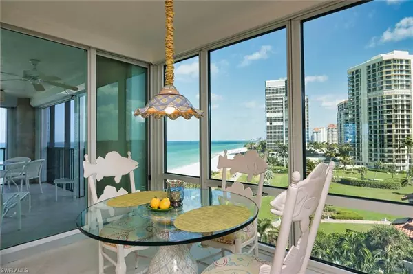 Naples, FL 34103,4651 Gulf Shore BLVD N #504