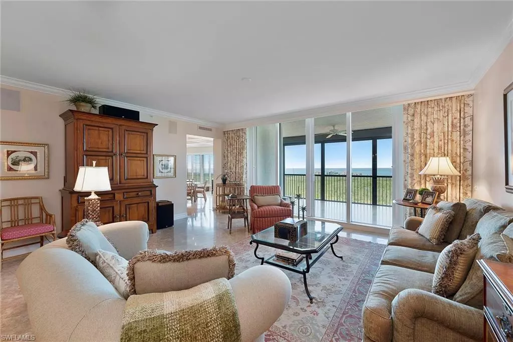 Naples, FL 34108,7575 Pelican Bay BLVD #902