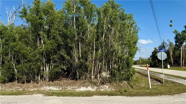 Bokeelia, FL 33922,10806 Russell RD