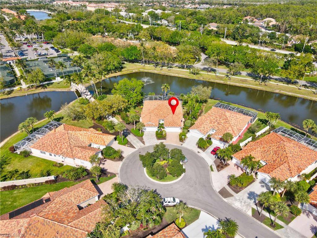 5065 Ventura CT, Naples, FL 34109
