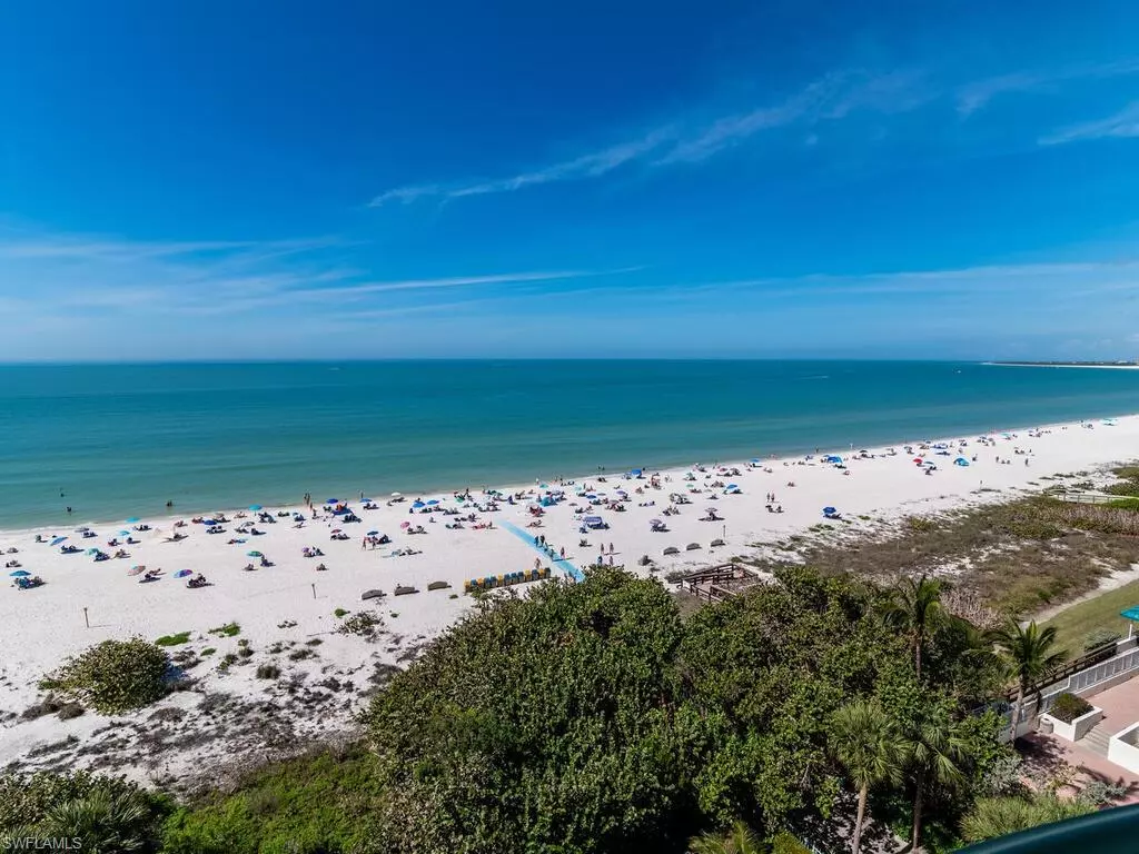 Marco Island, FL 34145,930 Cape Marco DR #806