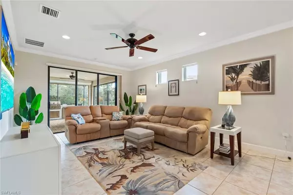 Naples, FL 34114,7176 Live Oak DR