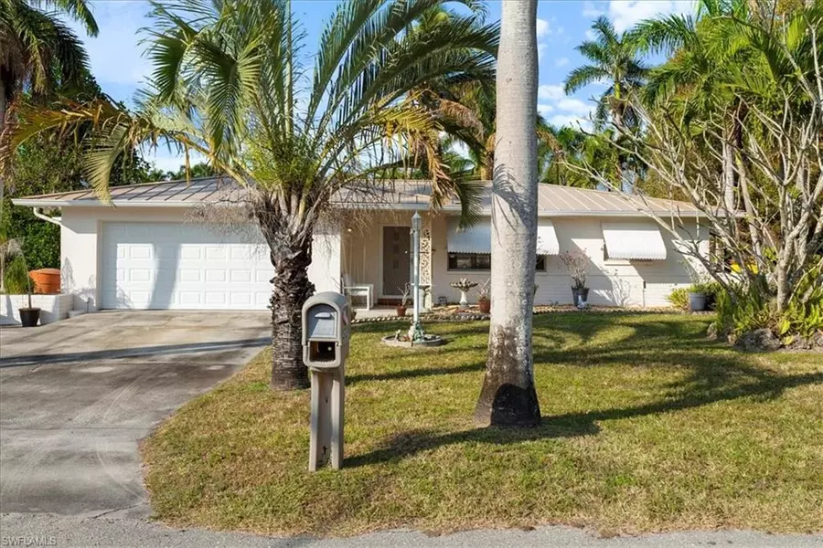 4241 Riverview RD, Fort Myers, FL 33905