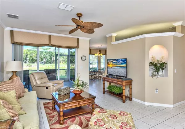 Estero, FL 33928,20310 Calice CT #1202