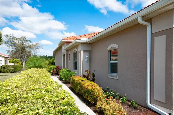 Naples, FL 34104,8063 Sanctuary DR #1