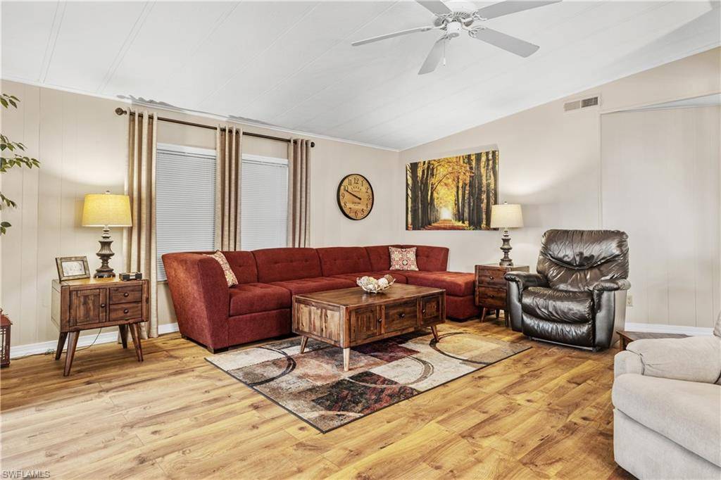 North Fort Myers, FL 33903,9209 Bonita DR