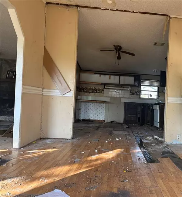 Fort Myers, FL 33908,3686 Unique CIR