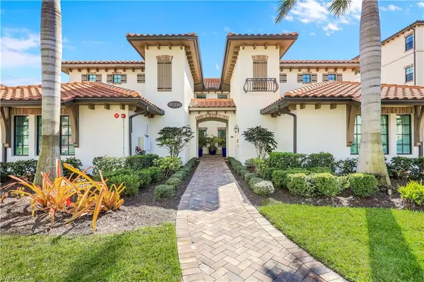 Naples, FL 34110,16356 Viansa WAY #9-201