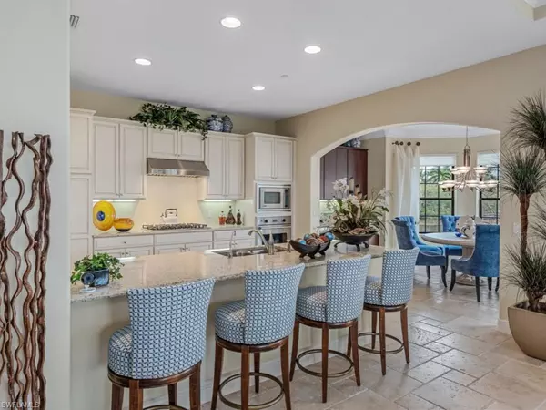 Naples, FL 34109,2538 Marquesa Royale LN #5-101