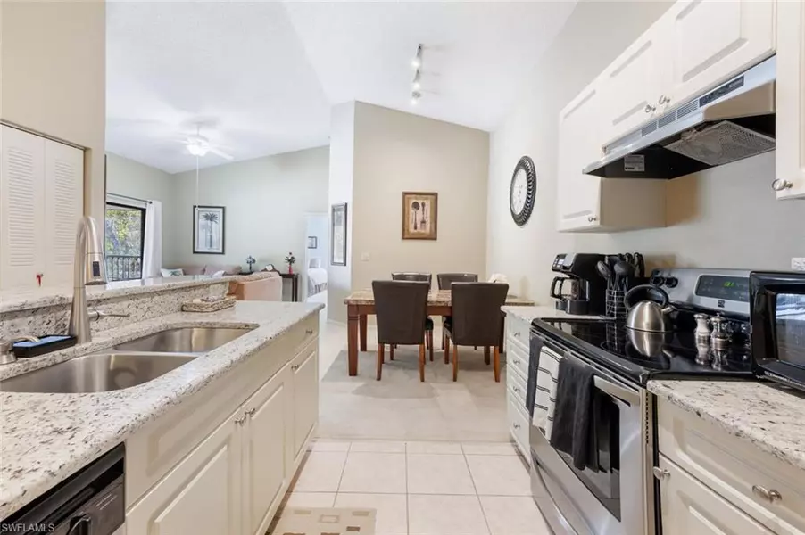 2190 Arbour Walk CIR #2221, Naples, FL 34109
