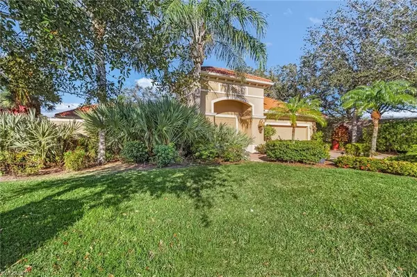 Naples, FL 34105,5030 Rustic Oaks CIR