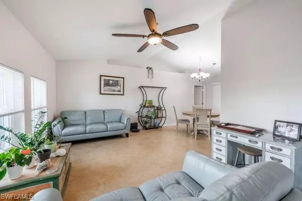 Cape Coral, FL 33909,1914 NE 34th ST