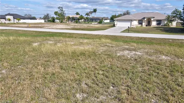 Cape Coral, FL 33914,3226 SW 11th CT