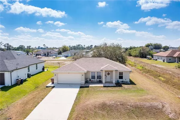 3125 34th ST SW, Lehigh Acres, FL 33976