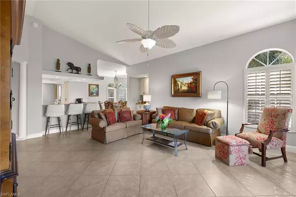 Naples, FL 34108,8453 ABBINGTON CIR #821