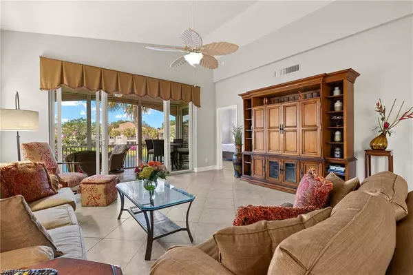 Naples, FL 34108,8453 ABBINGTON CIR #821