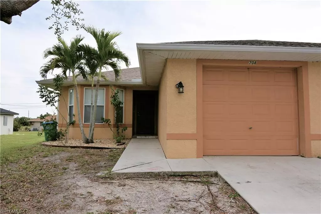 Cape Coral, FL 33990,708 SE 8th TER