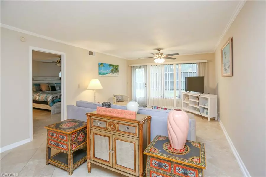 4040 Ice Castle WAY #2807, Naples, FL 34112
