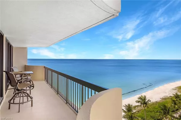 Naples, FL 34103,4001 Gulf Shore BLVD N #1106