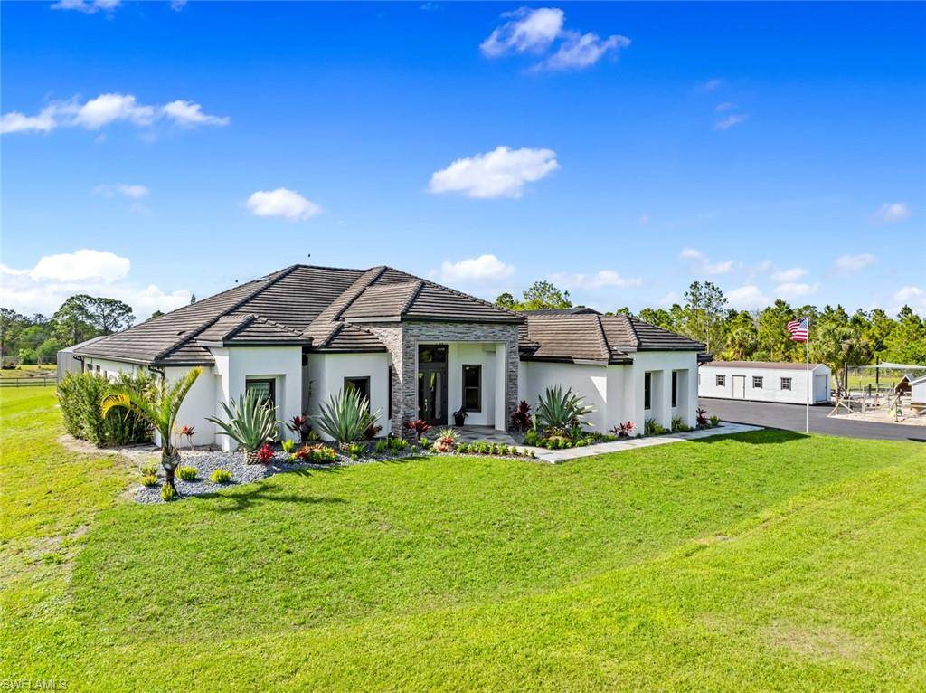 Naples, FL 34120,2087 Desoto BLVD N