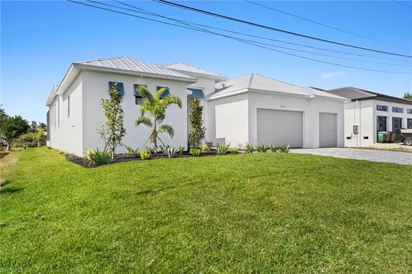 Cape Coral, FL 33904,5306 Cobalt CT