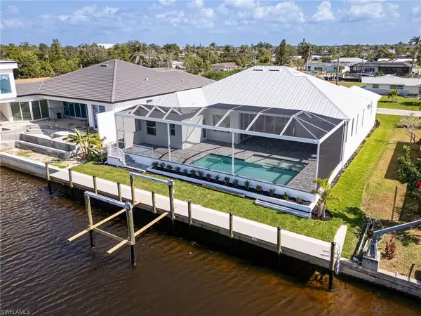 Cape Coral, FL 33904,5306 Cobalt CT