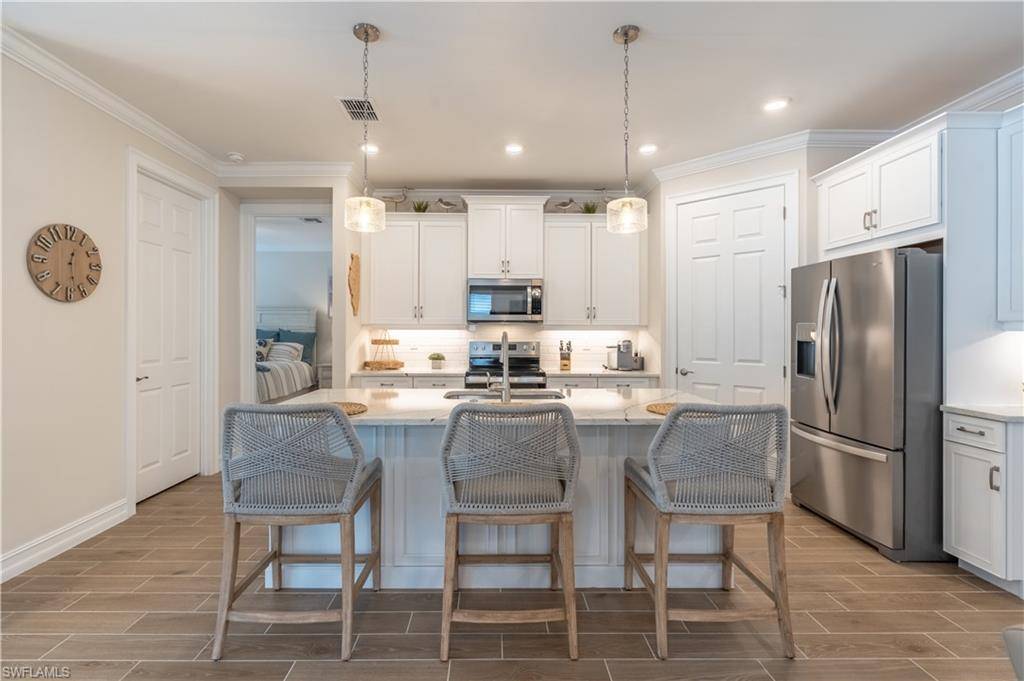 Naples, FL 34114,461 Kamari CV