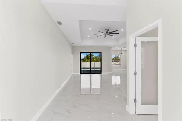 Cape Coral, FL 33993,2817 NW 12th LN