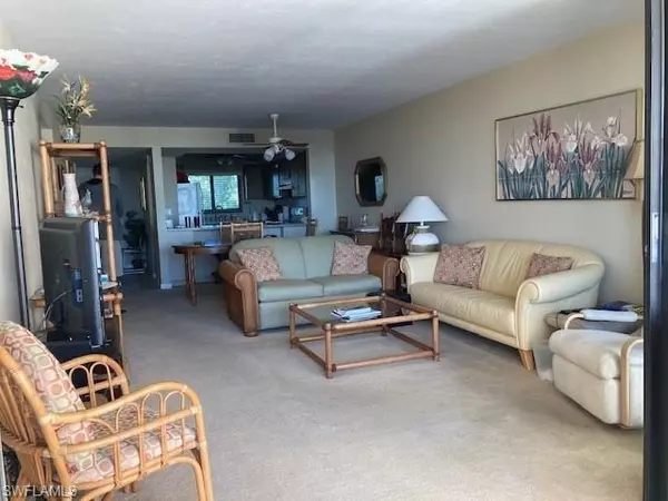 Fort Myers, FL 33919,4585 Trawler CT #405