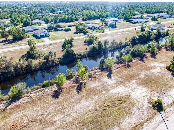 Cape Coral, FL 33993,3712 NW 47th ST