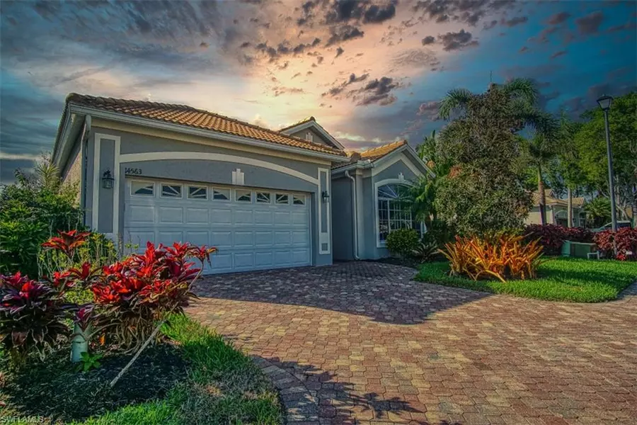 14563 Juniper Point LN, Naples, FL 34110