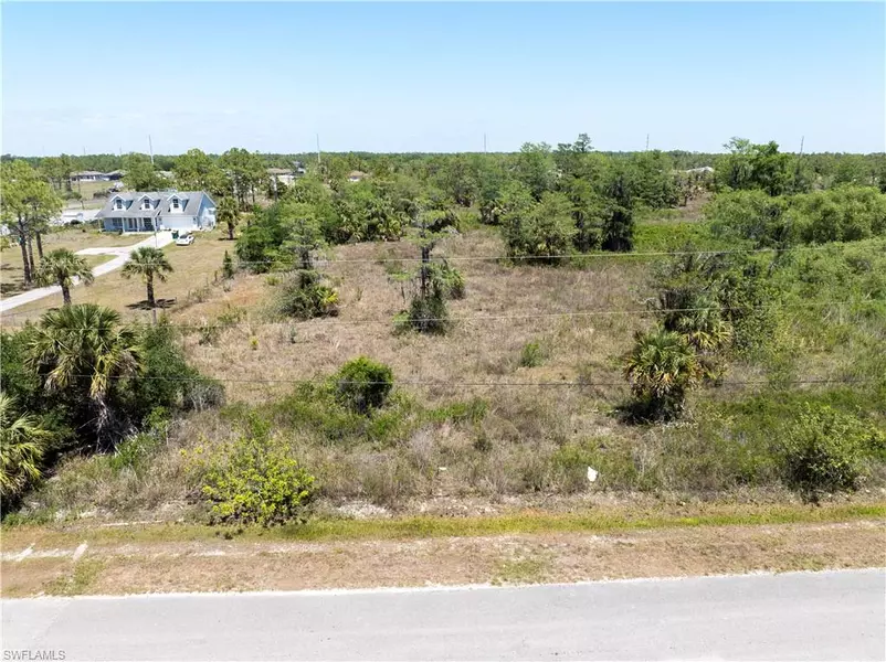 3361 31st AVE NE, Naples, FL 34120