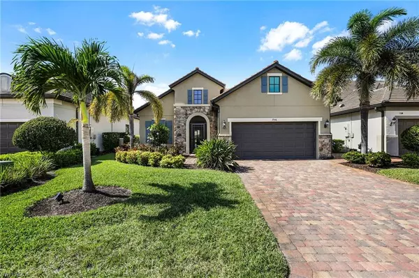 7556 Winding Cypress DR, Naples, FL 34114