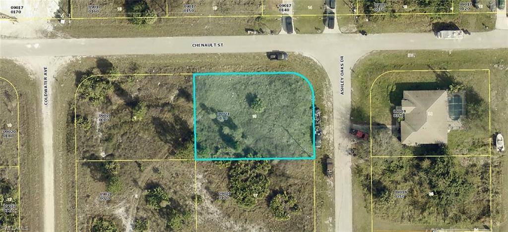 943 Ashley Oaks DR, Lehigh Acres, FL 33974