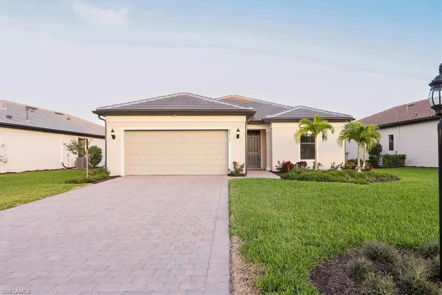 20119 Kingmont DR, Estero, FL 33928