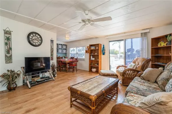 Fort Myers, FL 33908,12170 Palm DR